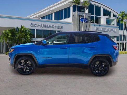 Used 2021 Jeep Compass Latitude FWD image 4