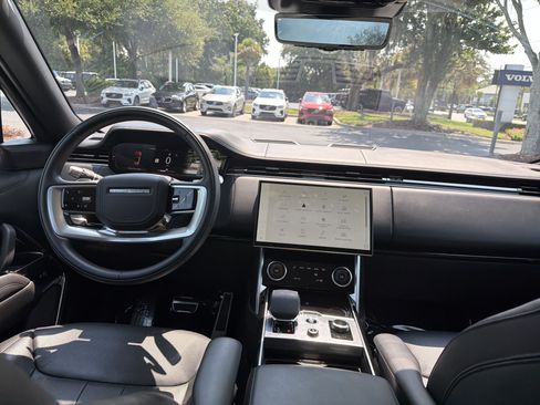 Used 2022 Land Rover Range Rover SE AWD/4WD image 30