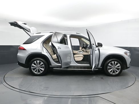 Used 2020 Mercedes-Benz GLE 350 4MATIC w/ 3rd Row Seat Package image 30