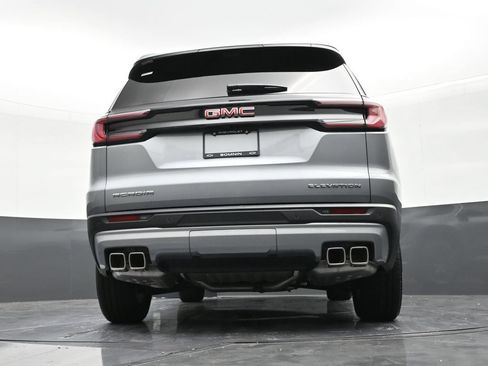 Used 2026 GMC Acadia Elevation FWD image 23