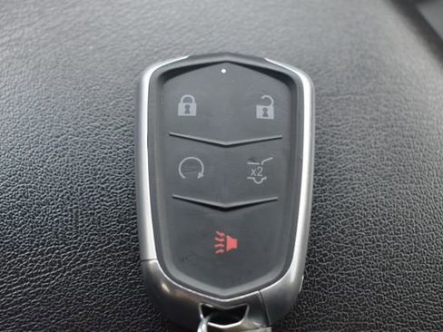 Used 2020 Cadillac XT5 Premium Luxury image 31