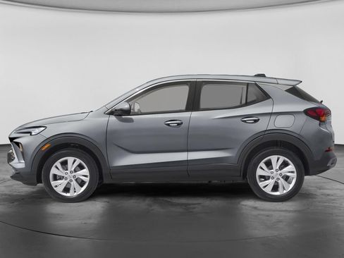 Used 2025 Buick Encore GX Preferred FWD image 3