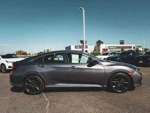 Used 2020 Honda Civic Sport image 8