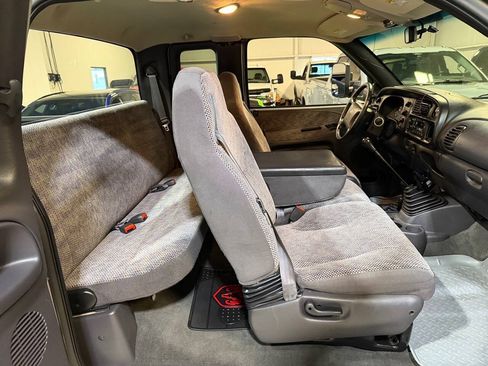 Used 2001 Dodge Ram 2500 Truck 4x4 Quad Cab image 19