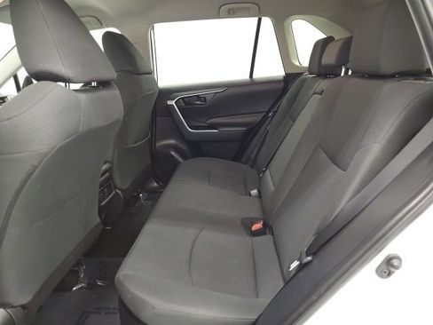 Certified 2020 Toyota RAV4 LE image 30