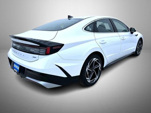 New 2026 Hyundai Sonata SEL AWD/4WD image 5