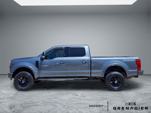 Used 2022 Ford F350 Lariat w/ Tremor Off-Road Package AWD/4WD image 5