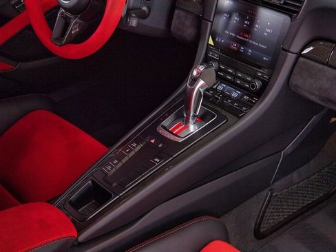 Used 2018 Porsche 911 GT2 RS image 33