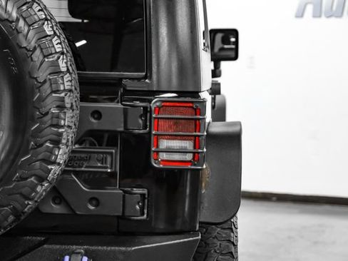 Used 2016 Jeep Wrangler Unlimited Sport image 45