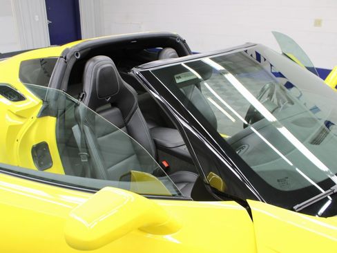 Used 2018 Chevrolet Corvette Z06 image 6