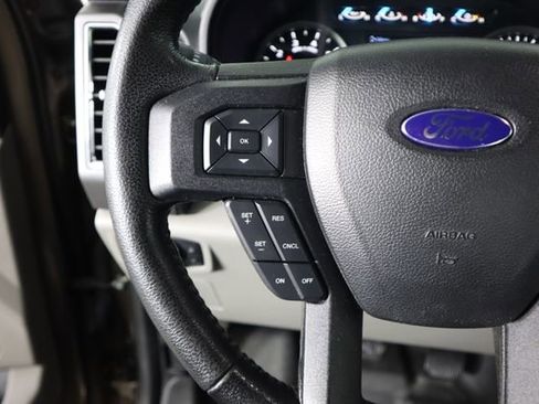 Used 2016 Ford F150 XLT w/ Equipment Group 302A Luxury AWD/4WD image 37