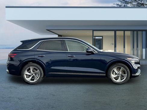 New 2026 Genesis GV70 2.5T image 3