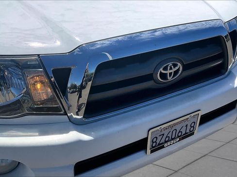 Used 2010 Toyota Tacoma PreRunner RWD image 29