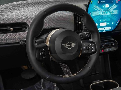 Used 2025 MINI Cooper S image 15