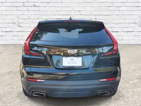Certified 2023 Cadillac XT4 Luxury image 3