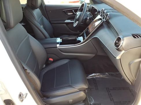 Certified 2025 Mercedes-Benz GLC 350e 4MATIC image 16