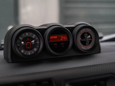 Used 2014 Toyota FJ Cruiser 4WD w/ Convenience Package image 17