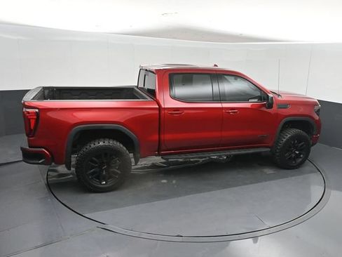 Used 2024 GMC Sierra 1500 AT4 w/ Technology Package AWD/4WD image 38
