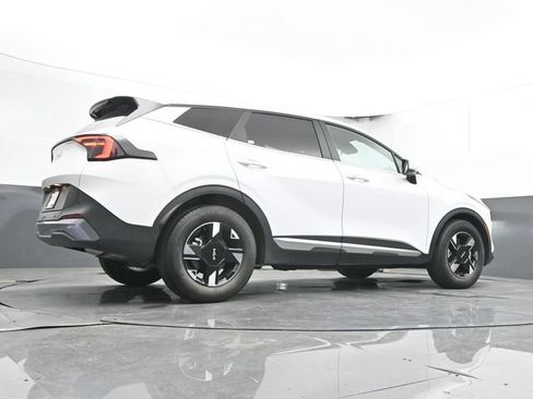Used 2026 Kia Sportage LX FWD image 41