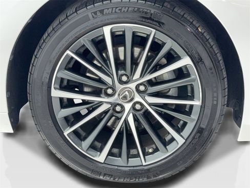 Used 2022 Lexus ES 350 w/ Premium Package image 48