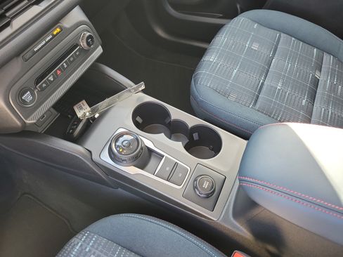 Used 2025 Ford Bronco Sport Heritage AWD/4WD image 8