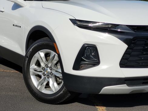 Used 2022 Chevrolet Blazer LT FWD image 4
