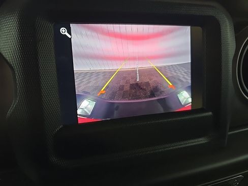 Used 2020 Jeep Gladiator Sport w/ Quick Order Package 24S image 23