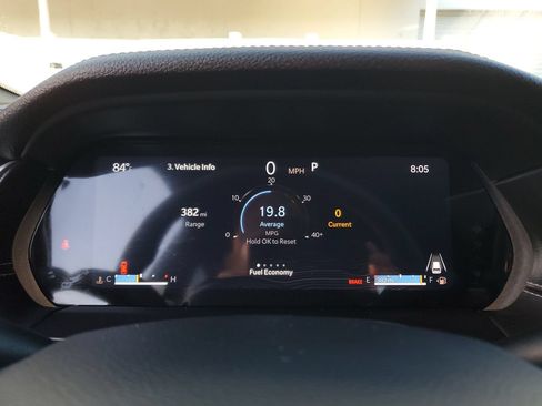 Used 2024 Jeep Grand Cherokee Limited RWD image 29