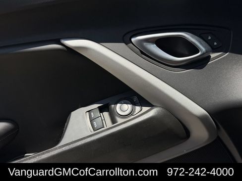 Used 2022 Chevrolet Camaro SS RWD image 25