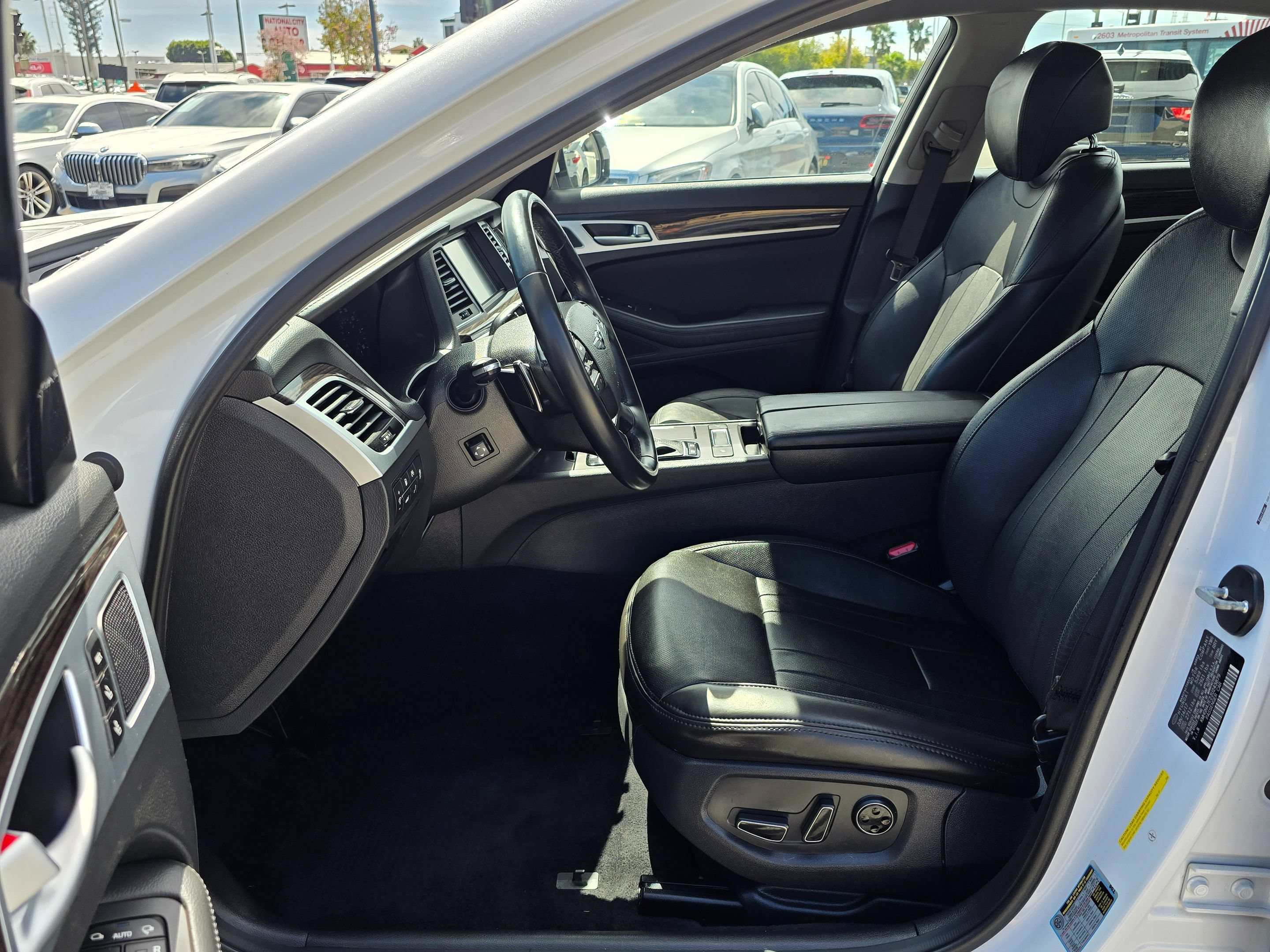 Used 2018 Genesis G80 3.8 RWD image 14
