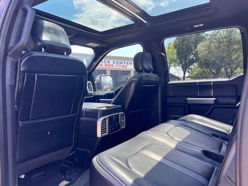 Used 2018 Ford F150 Platinum w/ Equipment Group 701A Luxury AWD/4WD image 11