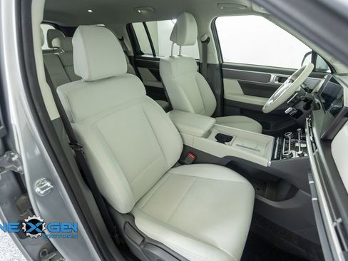 Used 2024 Hyundai Santa Fe SE AWD/4WD image 43