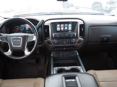 Used 2017 GMC Sierra 3500 Denali w/ Duramax Plus Package image 15