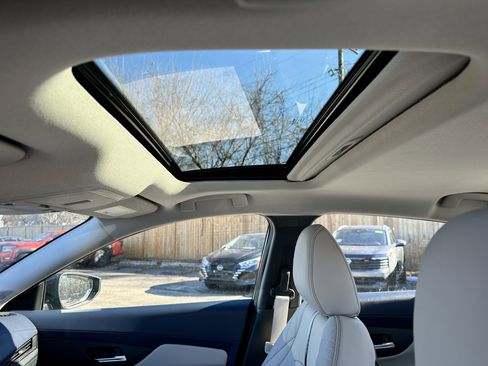 New 2026 Nissan Sentra SL w/ Floor Mat Package FWD image 34