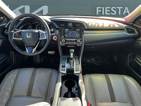 Used 2019 Honda Civic Touring image 6