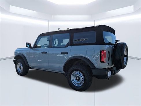 Used 2022 Ford Bronco 4-Door image 30