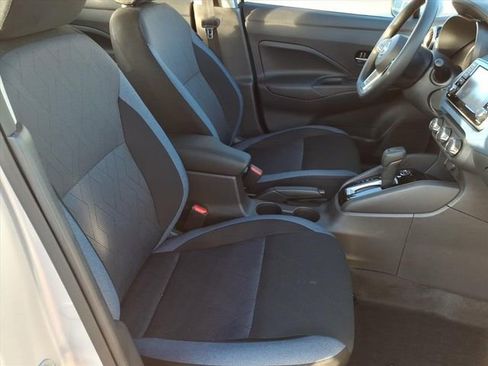 New 2025 Nissan Versa SV w/ Trunk Package image 17