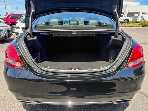 Used 2018 Mercedes-Benz C 300 Sedan image 26
