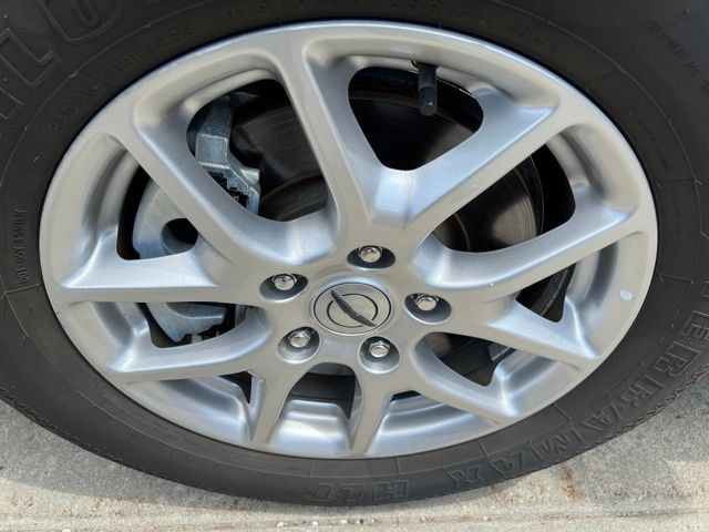 Certified 2023 Chrysler Pacifica Touring-L FWD image 9