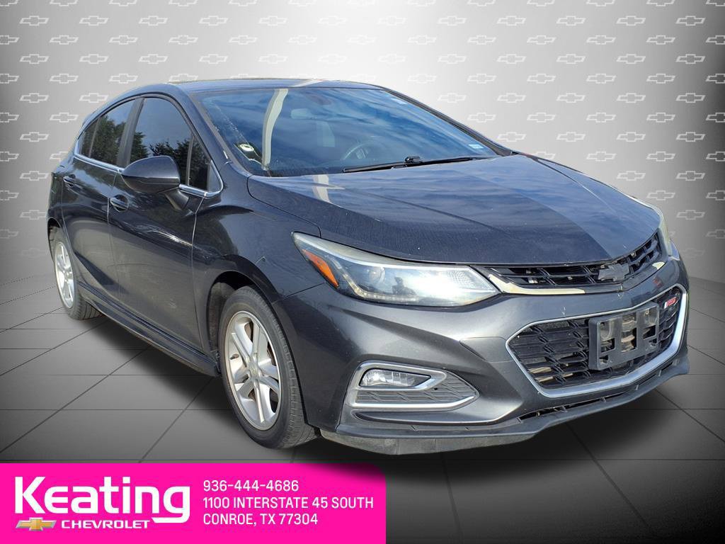 Used 2017 Chevrolet Cruze LT w/ Convenience Package FWD image 1