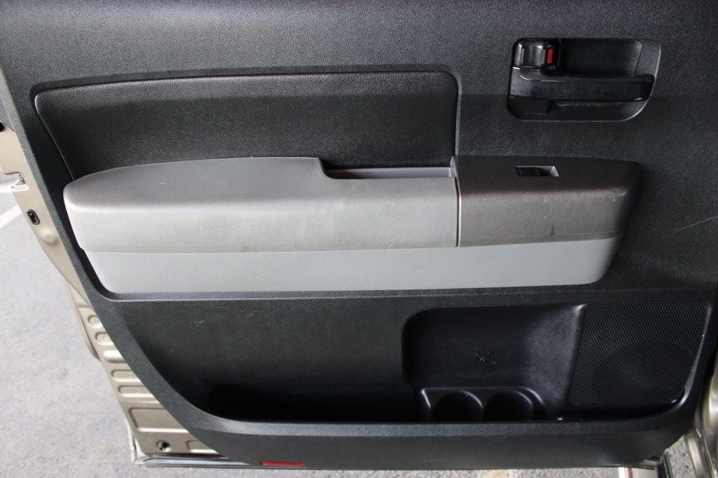 Used 2013 Toyota Tundra 2WD CrewMax w/ Tow Pkg image 11