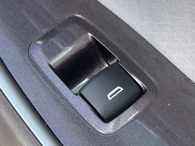 Used 2025 Chevrolet Malibu LT FWD image 36