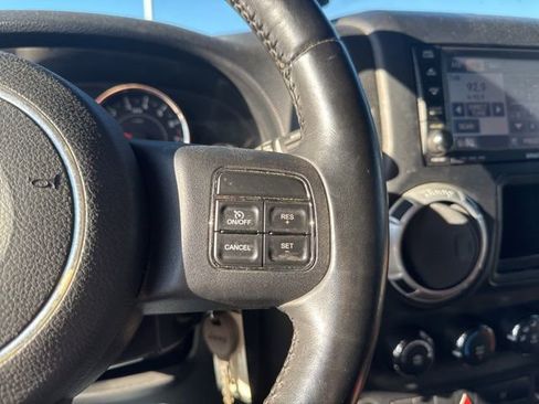 Used 2012 Jeep Wrangler Rubicon w/ Dual Top Group image 20