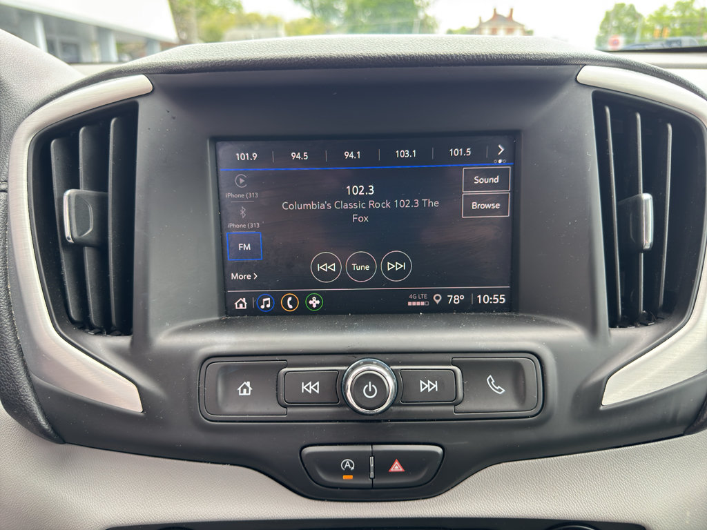 Used 2024 GMC Terrain SLE FWD image 14