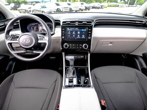 Certified 2023 Hyundai Tucson SEL AWD/4WD image 13