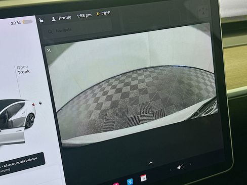 Used 2021 Tesla Model 3 Standard Range Plus image 22