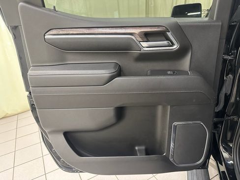 Certified 2023 Chevrolet Silverado 1500 LTZ w/ Technology Package image 39