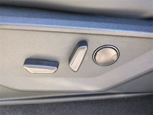 Used 2026 Ford F250 Lariat w/ Chrome Package image 22