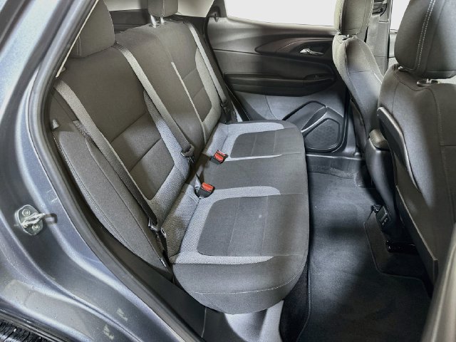 Used 2021 Chevrolet TrailBlazer LT w/ Convenience Package FWD image 16