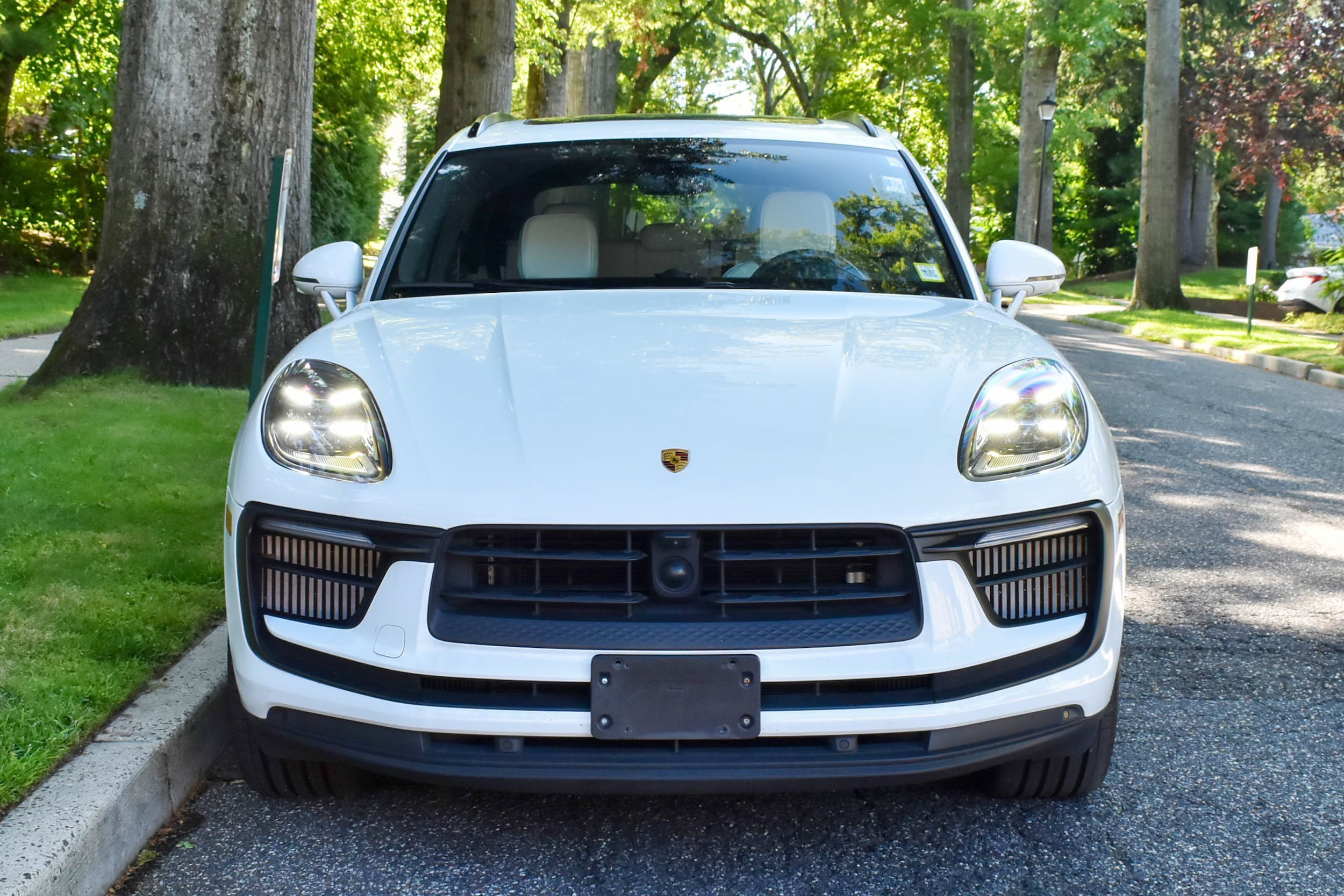 Used 2023 Porsche Macan S AWD/4WD image 11